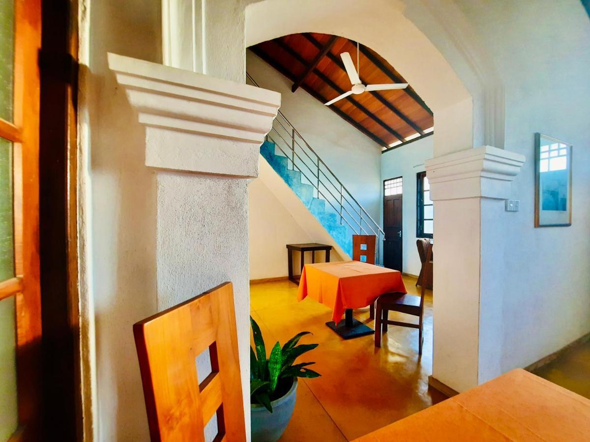 Hotel Dorset Negombo Ngoại thất bức ảnh