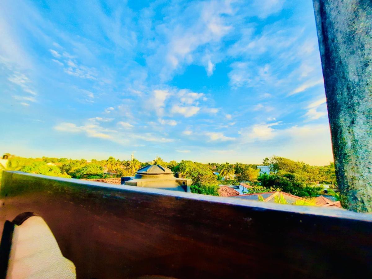Hotel Dorset Negombo Ngoại thất bức ảnh
