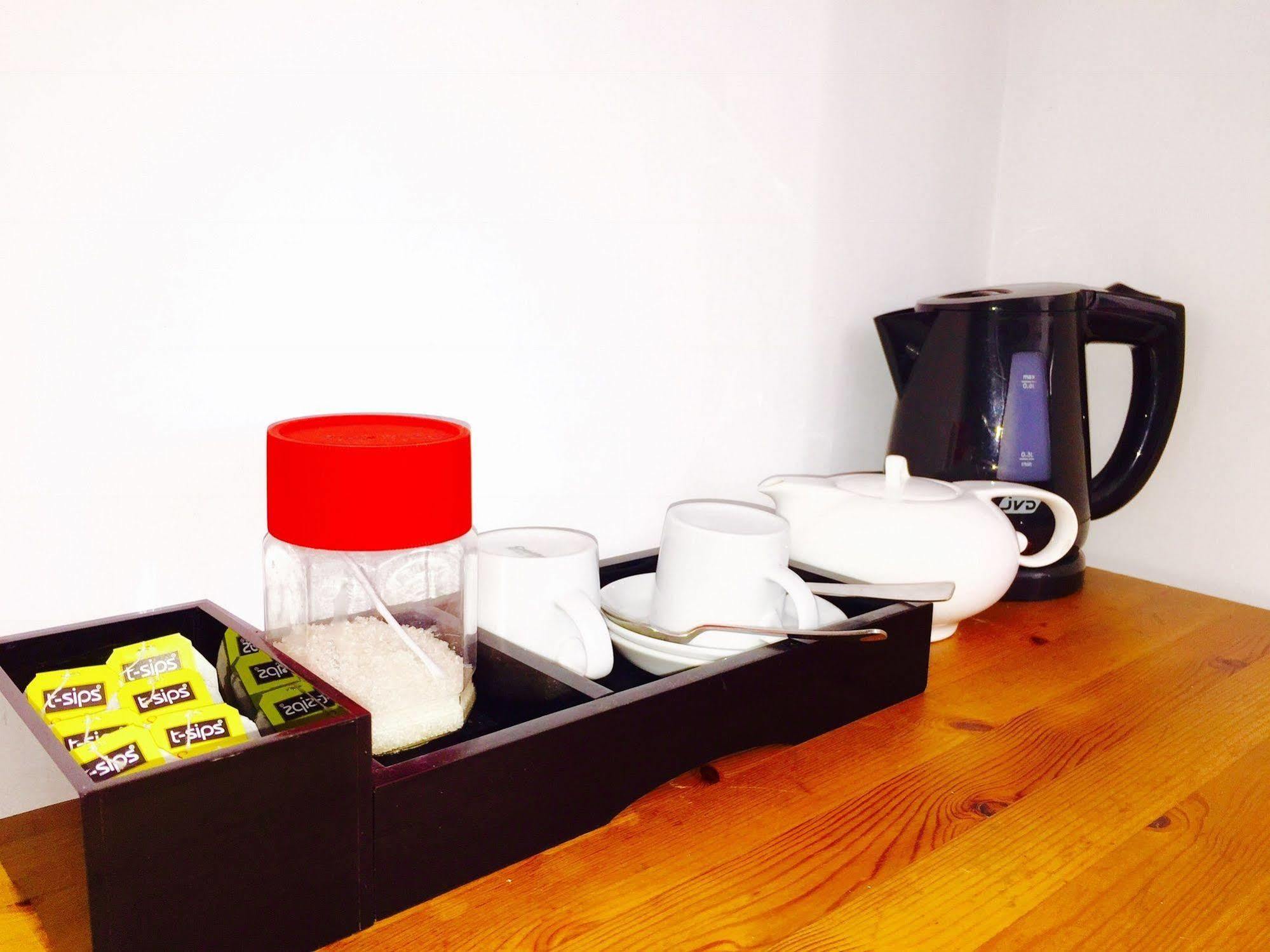 Hotel Dorset Negombo Ngoại thất bức ảnh